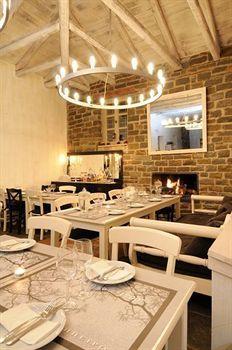 Hotel Mikro 1700 & Papigko